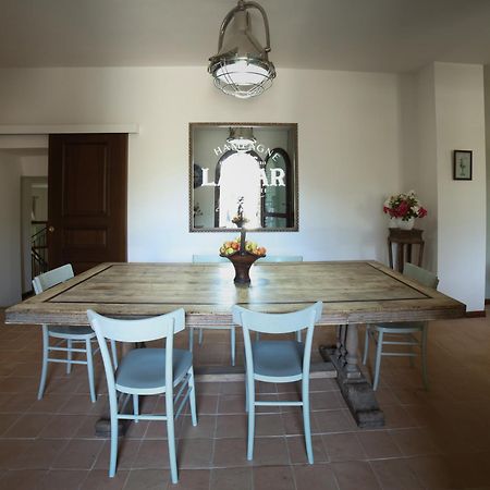 Ht Castello Di Campolongo Aparthotel Valfabbrica Buitenkant foto