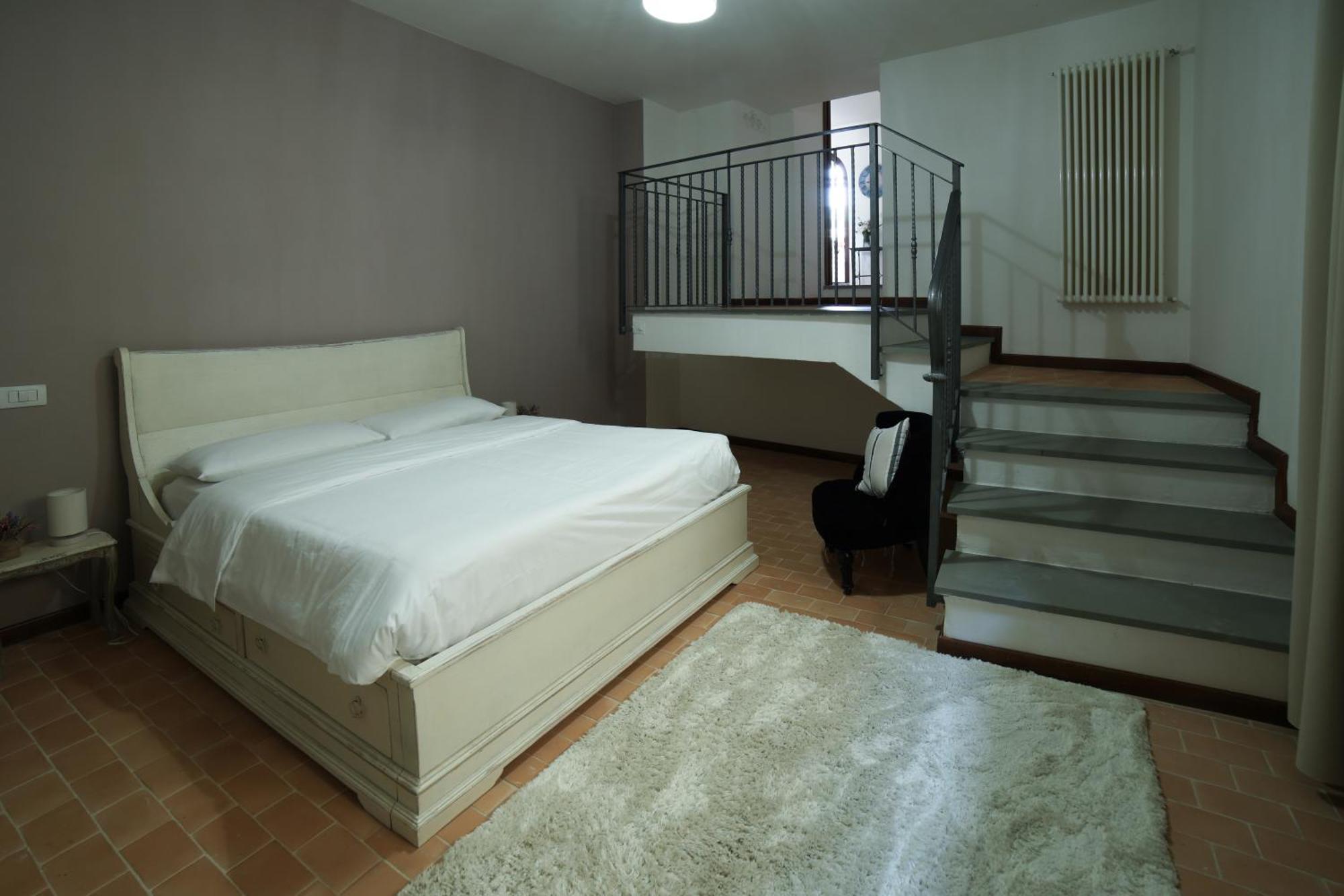 Ht Castello Di Campolongo Aparthotel Valfabbrica Buitenkant foto